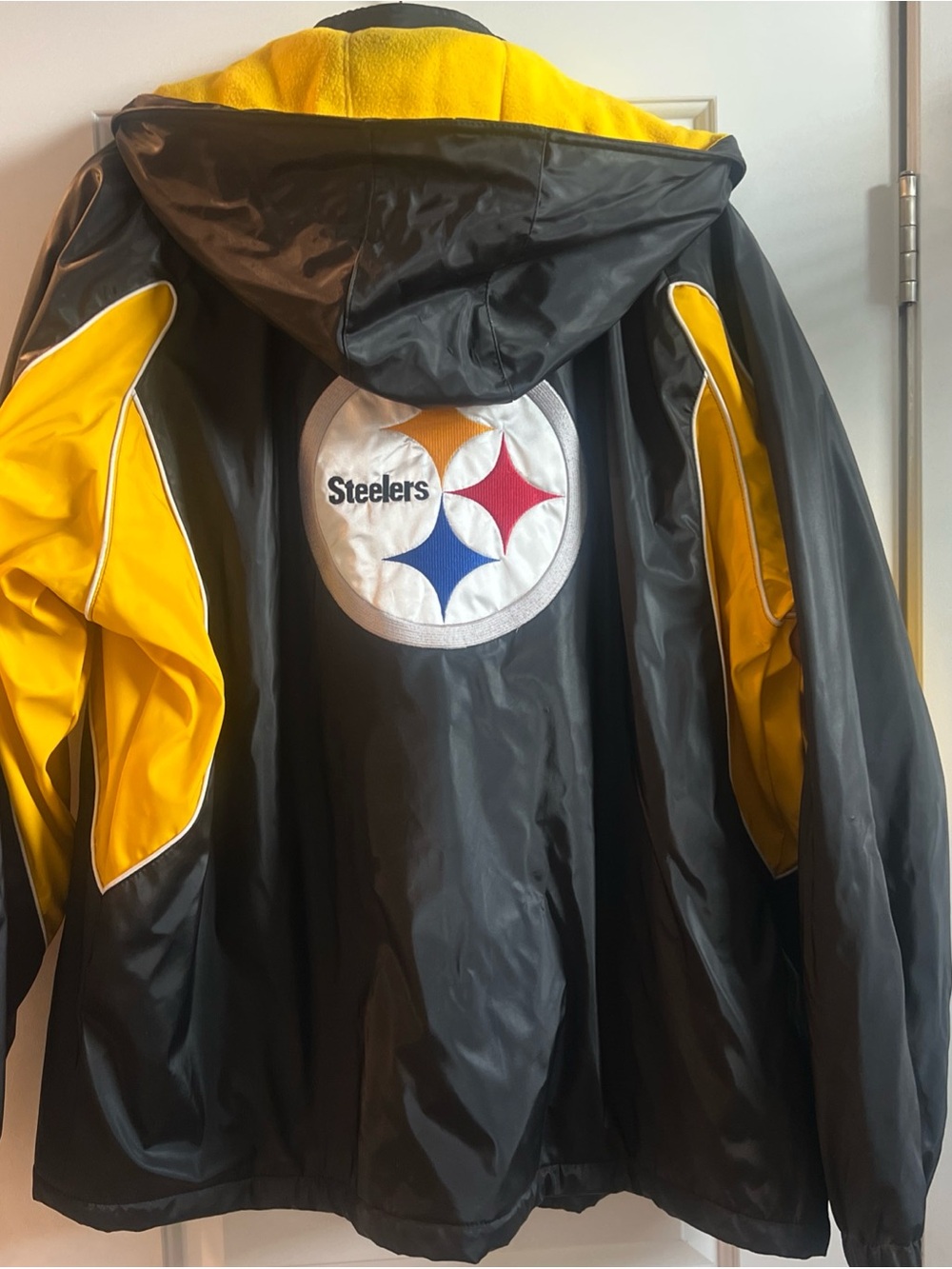 Vintage G-III Apparel - NFL Pittsburgh Steelers Jacket - Men’s Size: XLarge